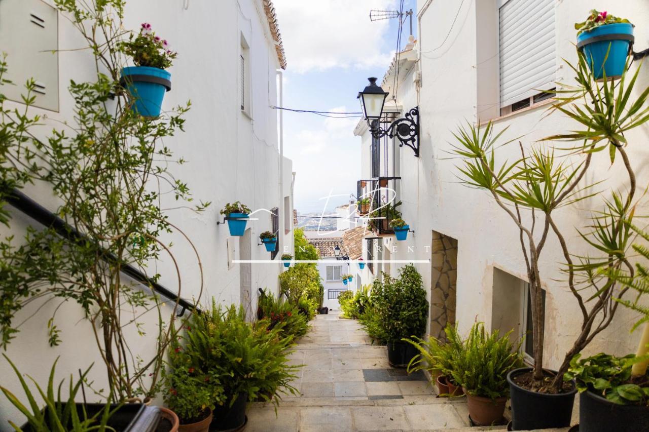 Enjoy2Rent Apartamento Charcones En Mijas Pueblo Apartment Luaran gambar