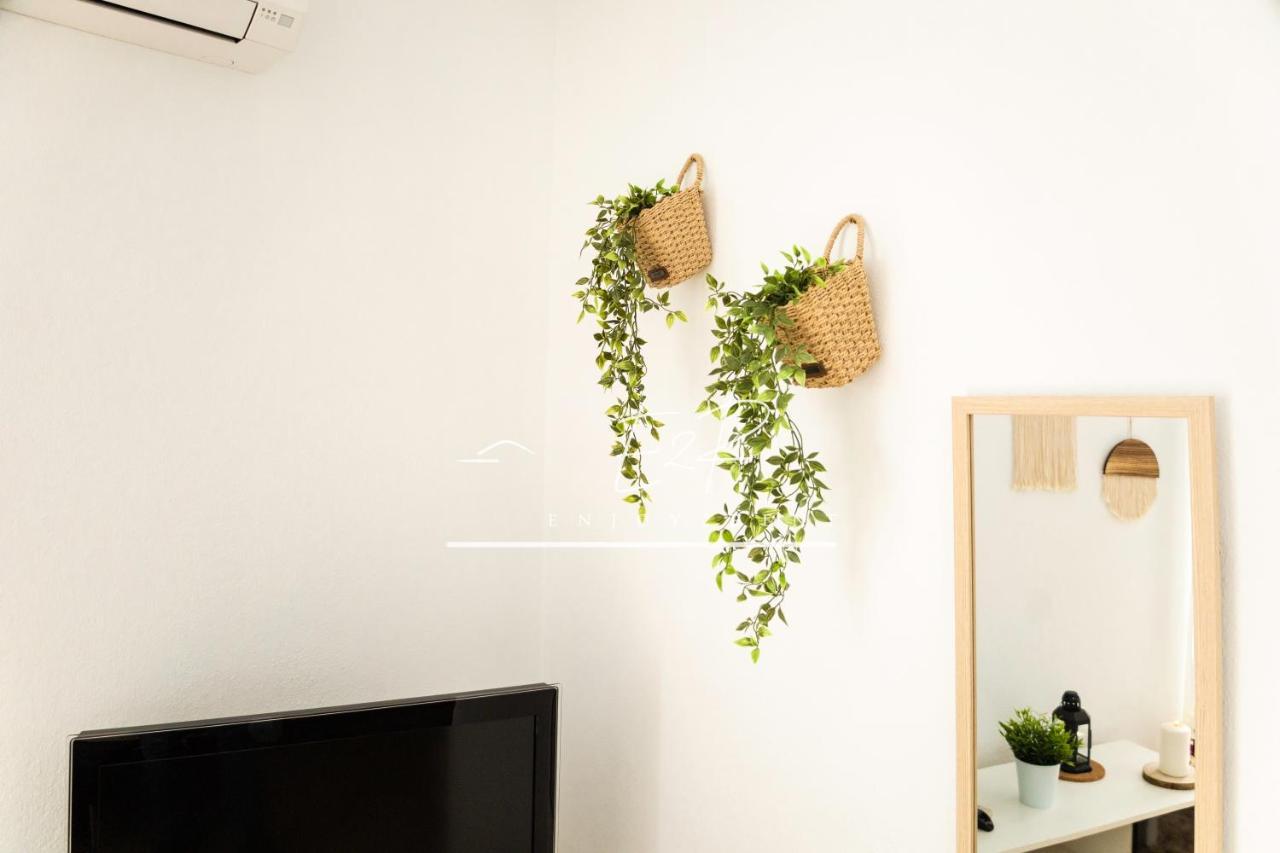 Enjoy2Rent Apartamento Charcones En Mijas Pueblo Apartment Luaran gambar